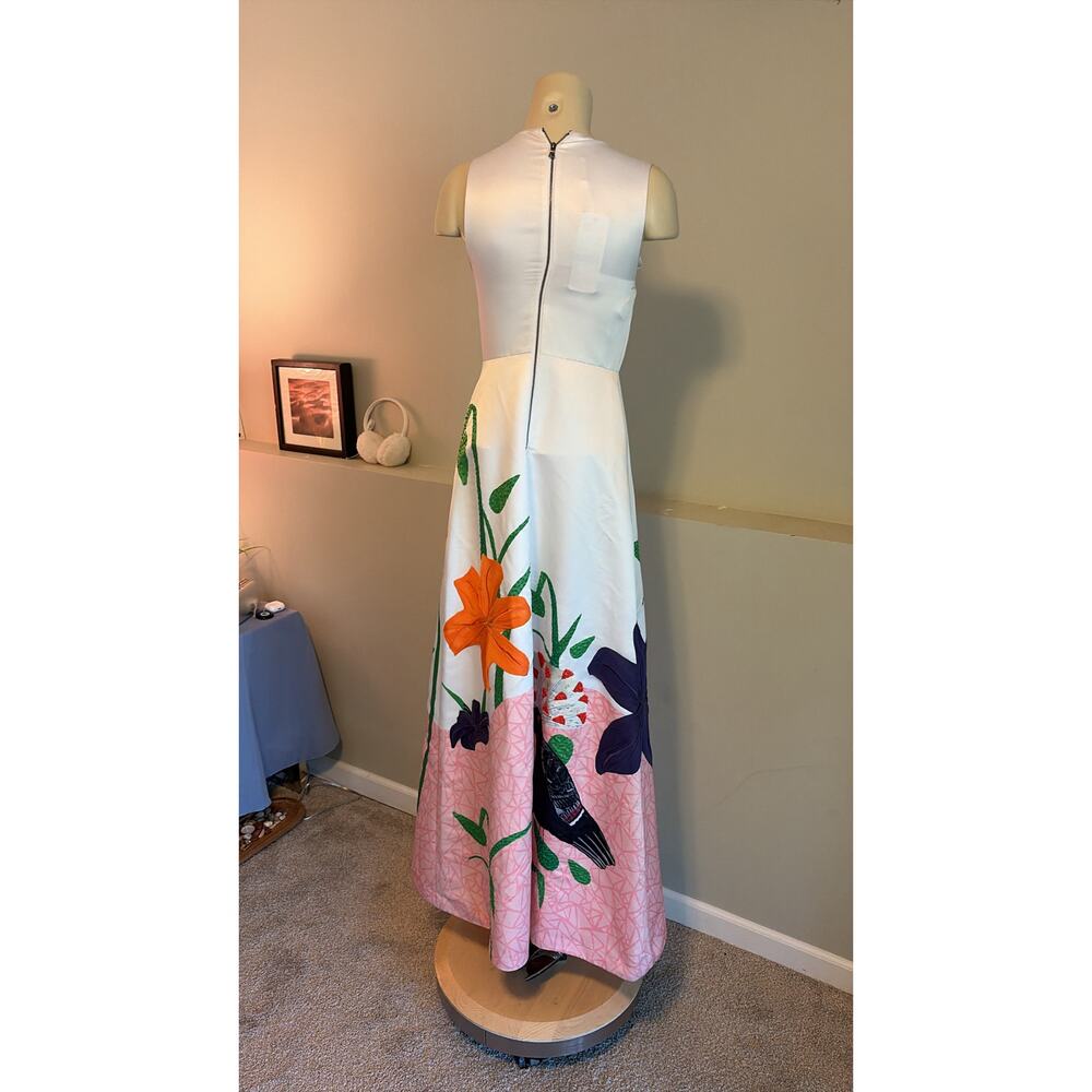 Alice + Olivia - Sleeveless dress with embossed bird and flower print - Picture 3 of 11